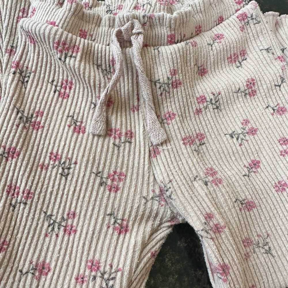 Zara Ribbed Pants with Pink Floral Design
